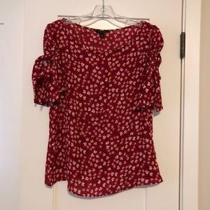 Banana Republic flower blouse with ties on sleeves